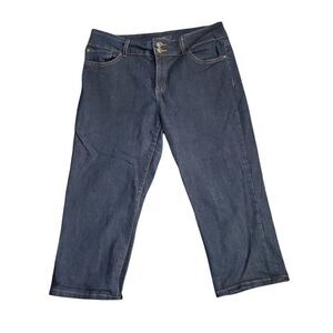 Jessica Simpson Ladies Size 32 Waist Blue Jean Crop Pants